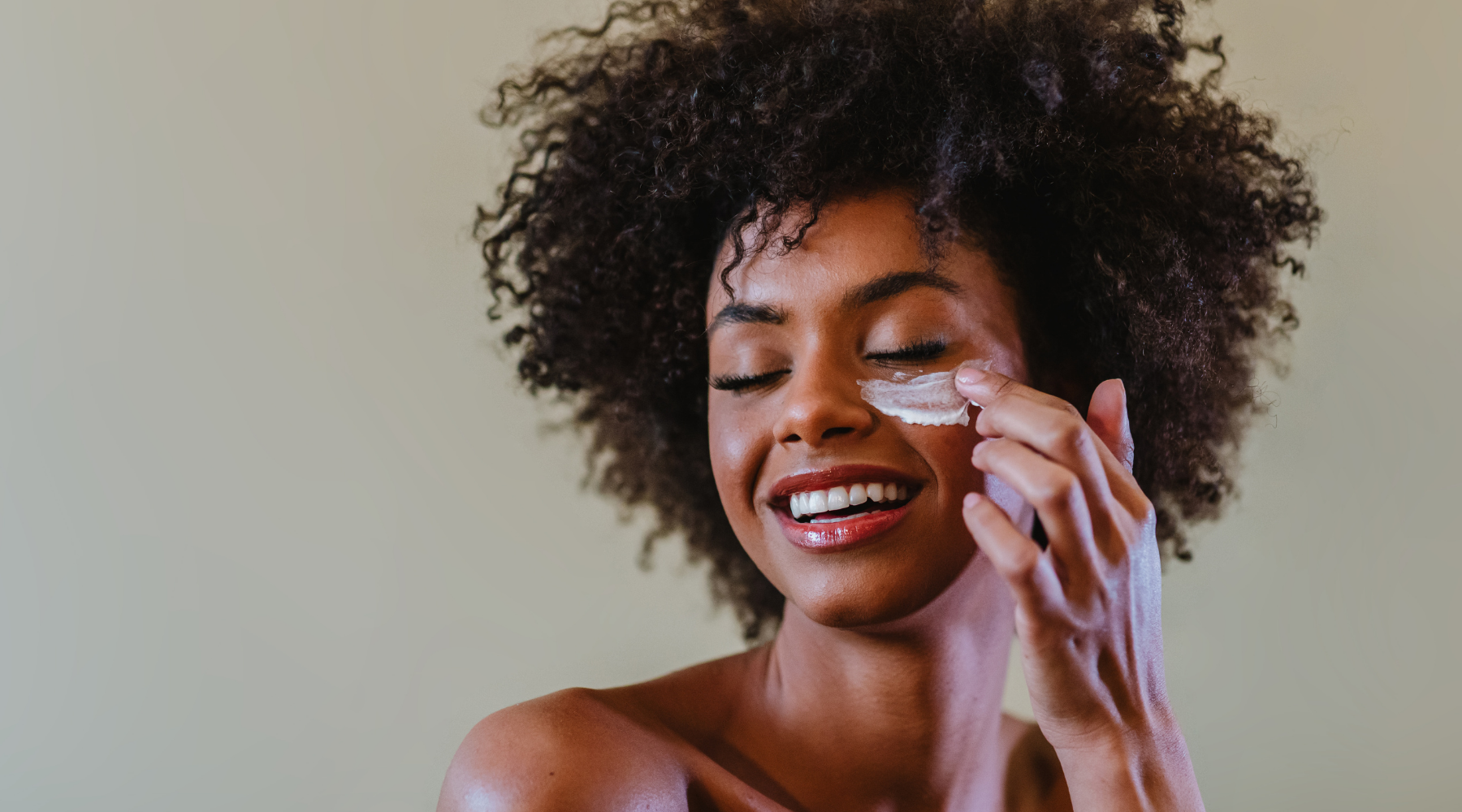 What to Look for in a Nightly Facial Cleanser (and Routine)